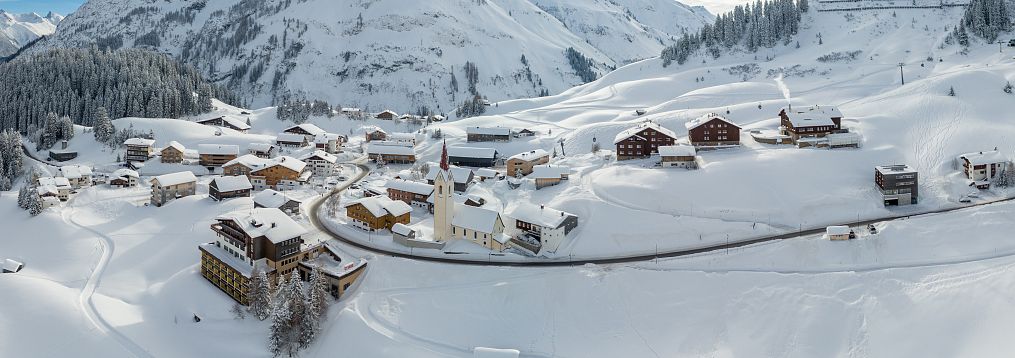Panorama view Warth