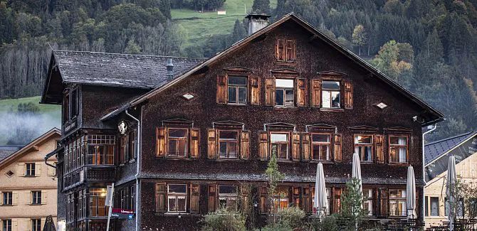 Mountain distillery and restaurant Löwen.