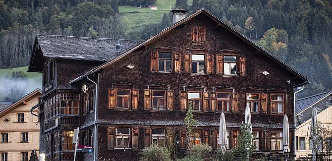 Bergbrennerei und Gasthaus Löwen.