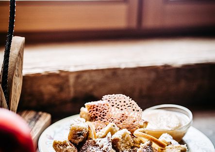 Nahaufnahme eines Kaiserschmarrns.