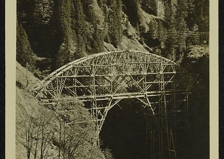 Historic image of the Tannberg Bridge in Schröcken.