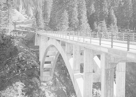 Historic image of the Tannberg Bridge in Schröcken.