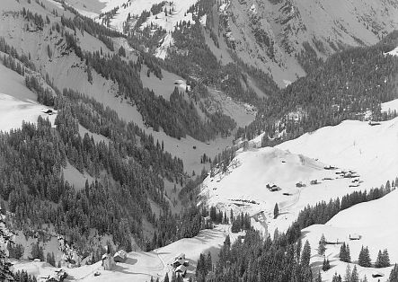Historic image of Schröcken Heimboden and Oberboden, completely covered in snow.