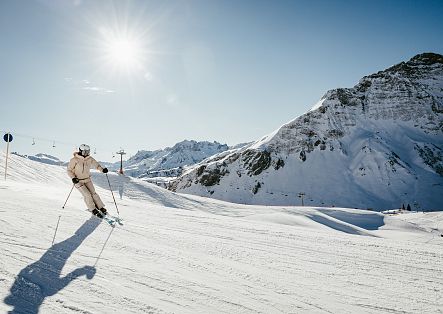 mobile-skifahren-in-warth-schroecken-124-1