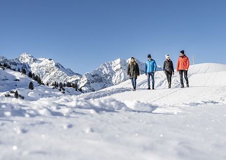 Winter hining at Hochtannbergpass
