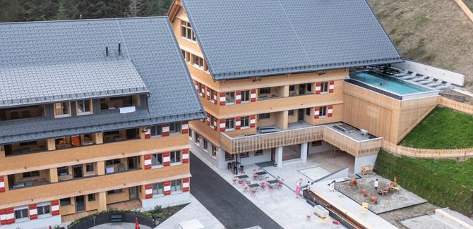 Schwimmkurse im Berghaus Schröcken