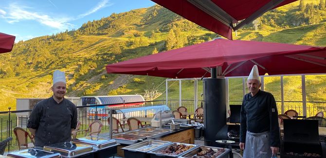 Barbeque evening at the Ski- und Wanderhotel Jägeralpe.