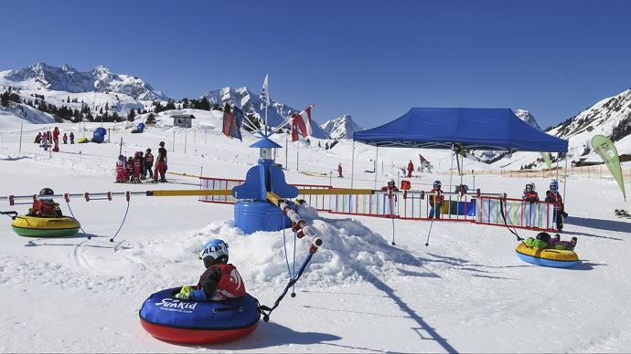 Skischule Salober-Schröcken_Kinderland_Skikurasuss