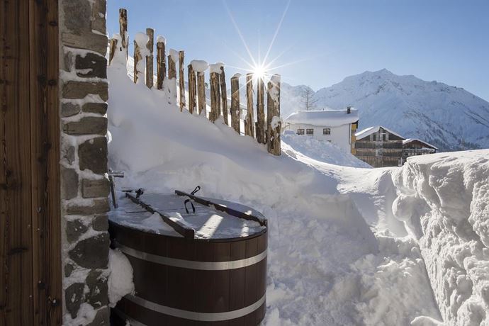 Aadla Badezuber | Aadla Walser Chalets