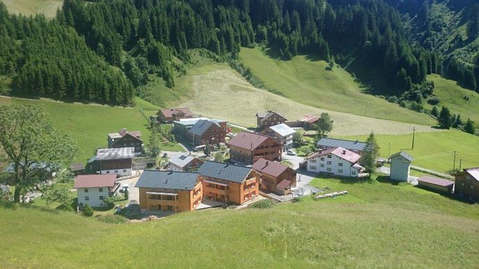 Alpin-Chalets Südansicht