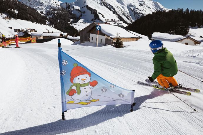 Winter18 (c)Warth-Schröcken Tourismus_Fotograf Seb