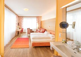 4=3, Panorama Suite I
