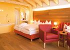 4=3, Familien Suite I