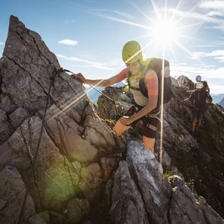 Karhorn Klettersteig Ost- und Westgrat.